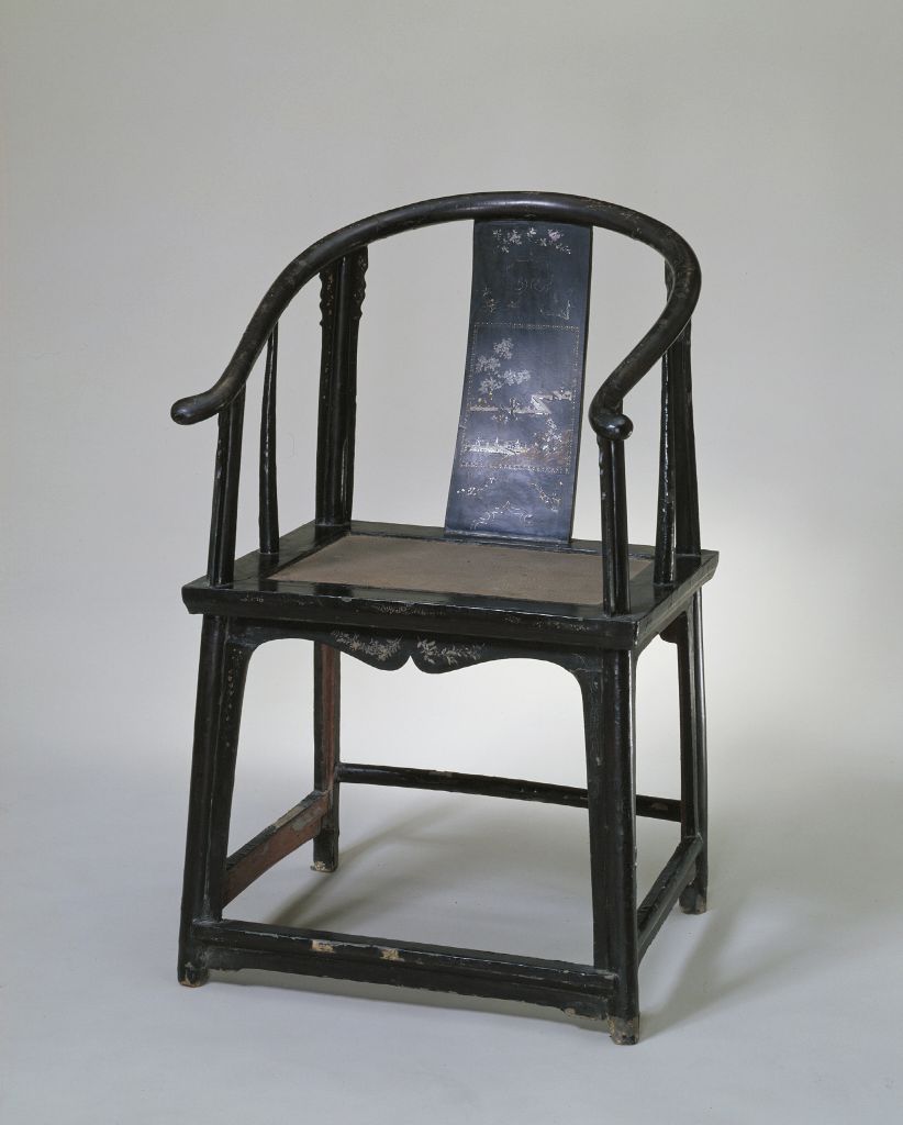 图片[1]-Black lacquer ring chair inlaid with mother-of-pearl-China Archive